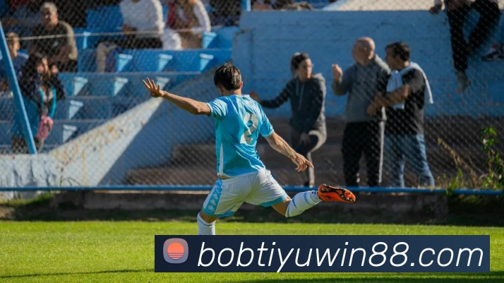 阿里纳斯警告塔图姆本赛季不应复出恩比德浓眉的教训不可忽视